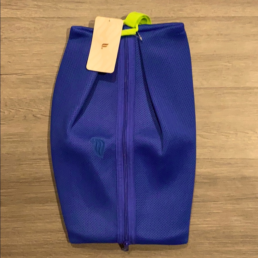 Fabletics- The Functional Bag